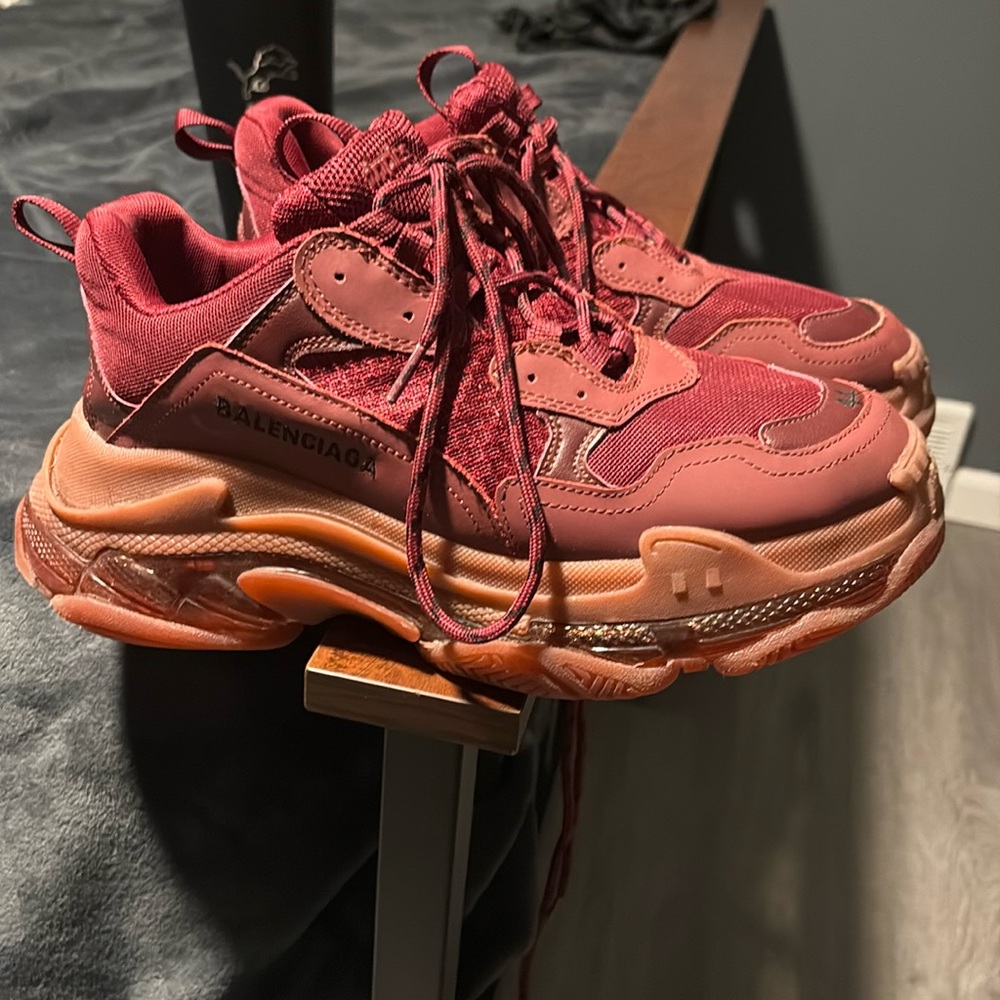 Balenciaga triple s